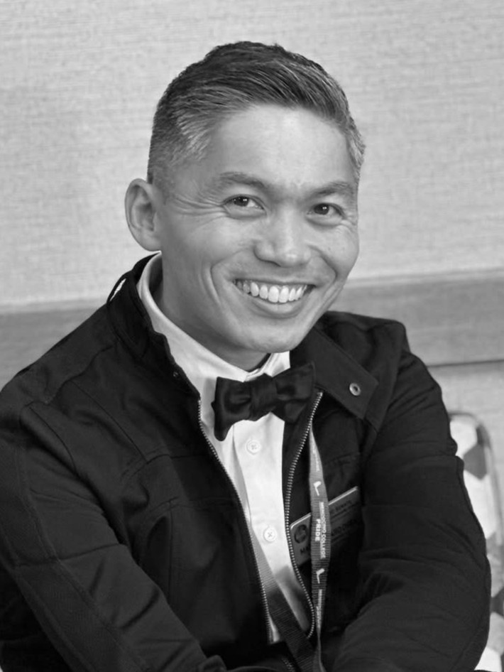 Headshot of Mark Edward Osea
